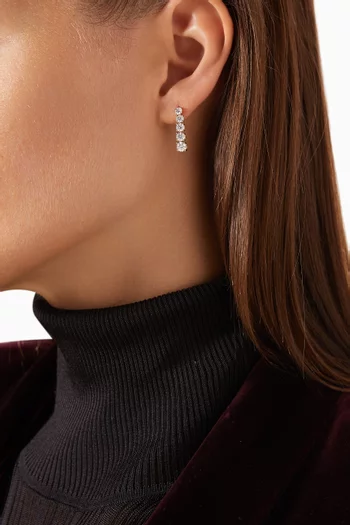 Diamond Drop Earrings in 18kt White Gold