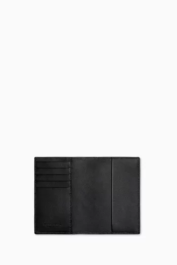 Passport Case in Itrecciato Leather