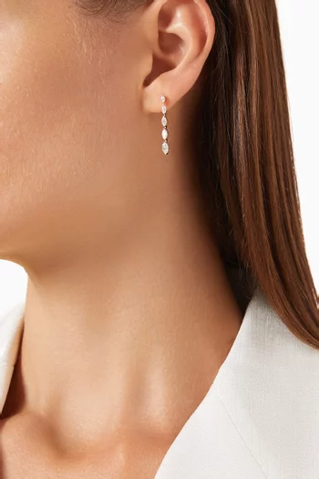 أقراط متدلية مرصعة بماس ماركيز ذهب أصفر عيار 18