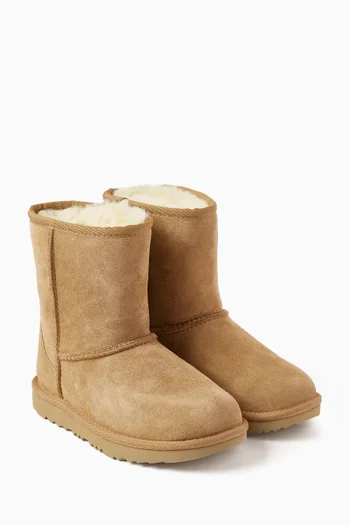 Classic Short II Boots in Suede
