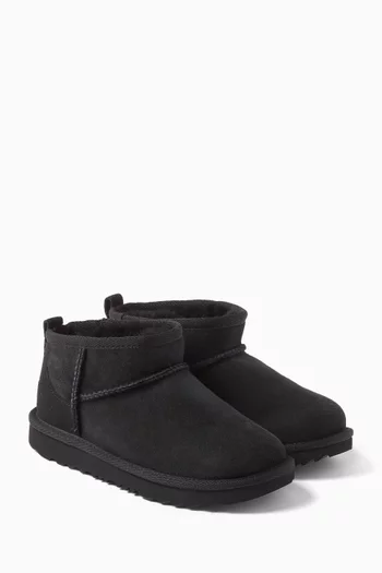 Classic Ultra Mini Boots in Suede