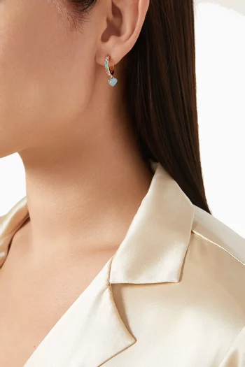 أقراط هاجي بحلي بتصميم قلب