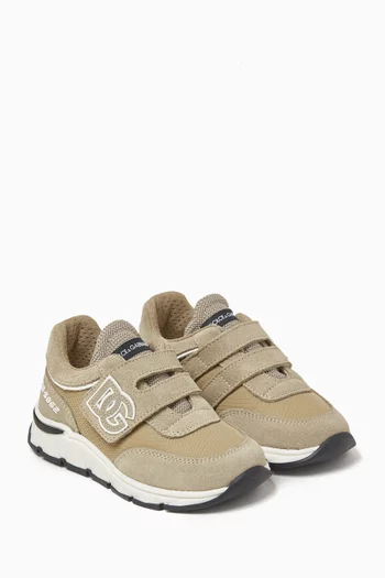 Logo-patch Sneakers in Mesh & Suede