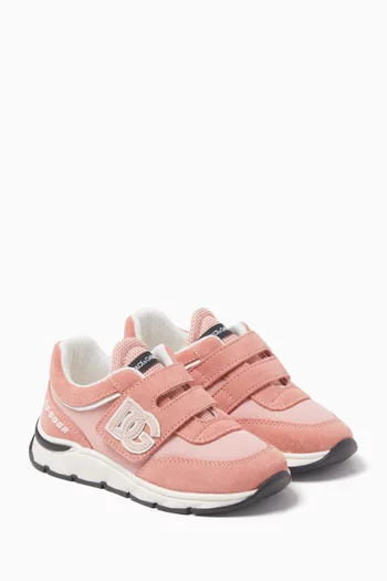 First Steps Sneakers in Mesh & Suede