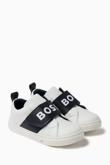 Logo Sneakers in Leather