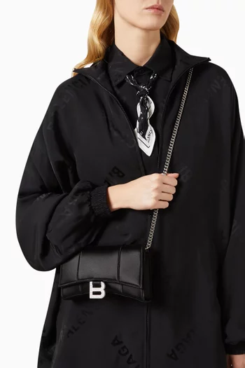 حقيبة اورجلاس صغيرة بسلسلة ستان