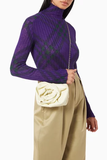 Rose Chain Clutch in Nappa