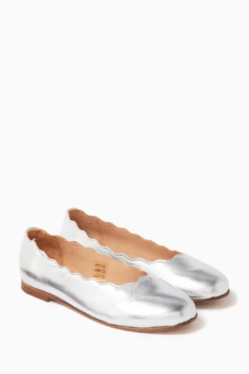 Scalloped Ballerina Flats in Leather