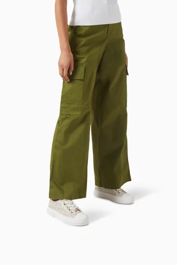 سنيكرز راينا بشعار الماركة قنب مغلف وجلد صناعي