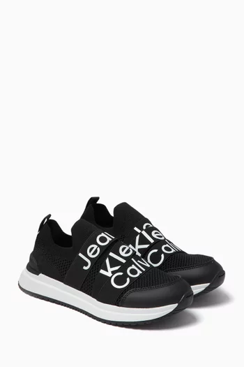 Logo Sneakers in Mesh & Faux-leather