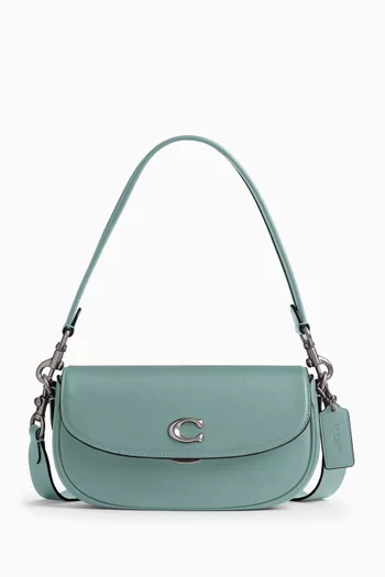 Emmy 23 Saddle Bag in in Glovetanned Leather