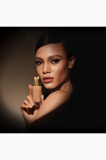 25NW Sand Nude Teint Fétiche Le Fluide Foundation, 30ml