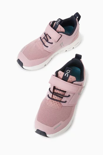 سنيكرز كلاود بلاي قماش شبكي