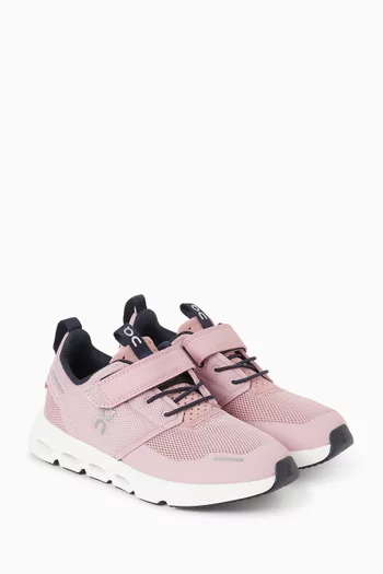 سنيكرز كلاود بلاي قماش شبكي