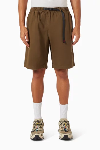 شورت بتصميم مصبوغ بشعار الماركة تويل عضوي