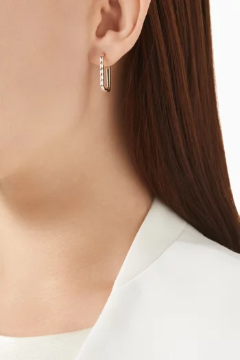 Large Baguette Diamond Paperclips Earrings in 18kt Yellow Gold