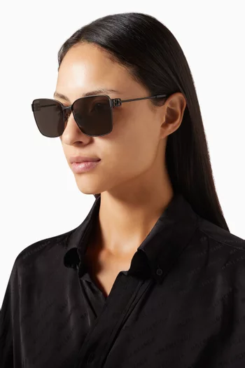 Square Sunglasses in Metal