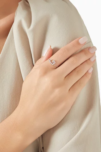 خاتم بحلية حرف "ف" وسلسلة قابلة للتعديل ذهب أبيض عيار 18