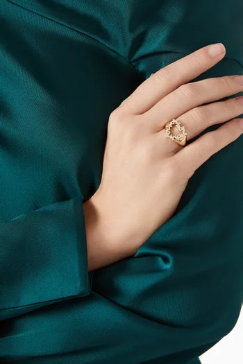 “Hobb/ Love” Diamond Ring in 18kt Gold