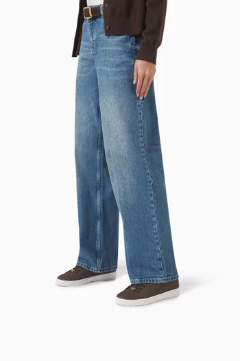 سنيكرز كيتون بشعار الماركة قنب