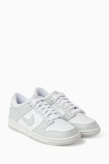 سنيكرز دانك أسفل الكاحل جلد