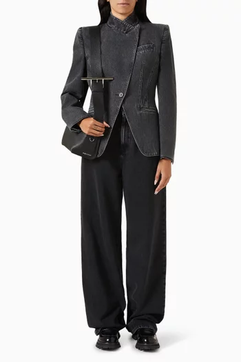 جاكيت بتصميم ملفوف مقسم لأجزاء دينم