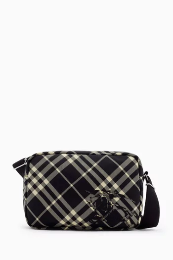 حقيبة كروس بنقشة مربعات