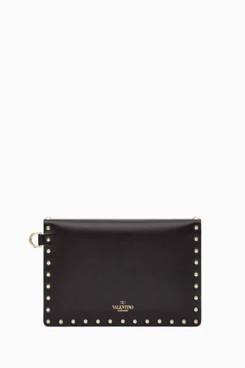 Valentino Garavani Rockstud Pouch in Grainy Calfskin