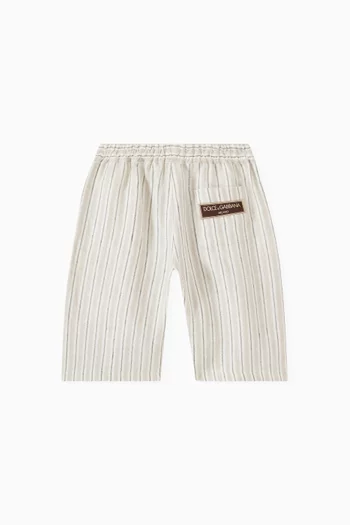 Logo Label Shorts in Linen