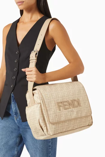 Logo Changing Bag in Nylon
