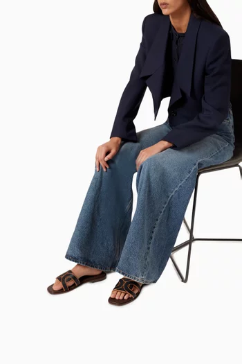 Flat Sandals in Leather