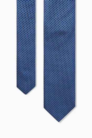 Geometric Tie in Silk