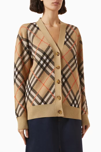 Burberry qatar online deals