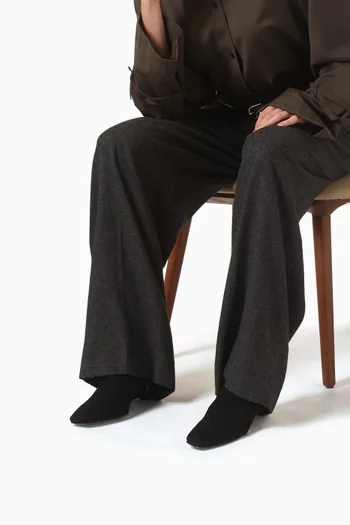 Mid-heel Boots in Suede