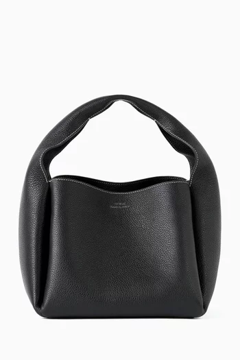 Bucket Bag in Pebble Grain Leather