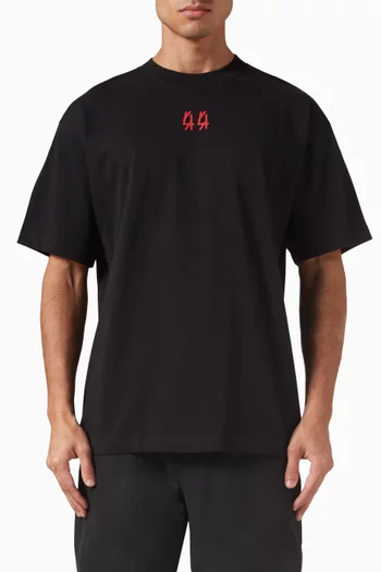 تي شيرت بطبعة شعار الماركة بتصميم دائري قطن