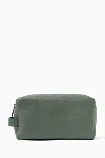 Beauty Case in Grained Calfskin