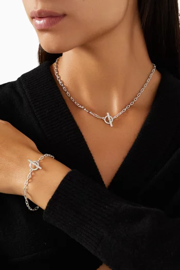 قلادة ماديسون بتصميم سلسلة بحلقة وقضيب مرصع بماس بافيه فضة إسترلينية