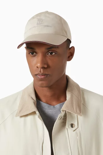 كاب بيسبول مطرز بشعار الماركة