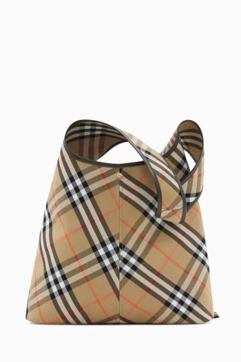 Burberry sale qatar store