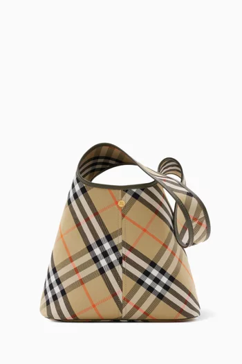 Burberry bags qatar store