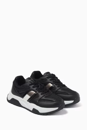 Daphne Flag Low-top Sneakers