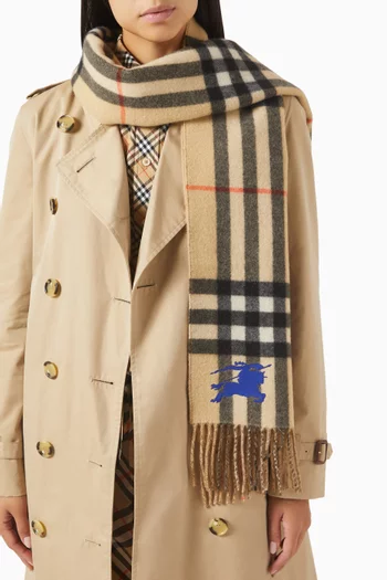 Reversible Check Scarf in Cashmere