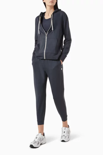 Performance Sweatpants in DreamKnit™