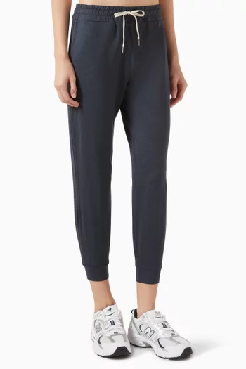 Performance Sweatpants in DreamKnit™