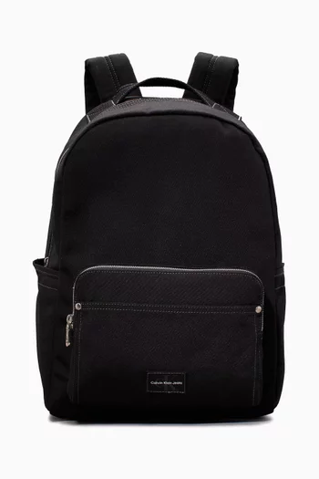 Round Backpack in Canvas
