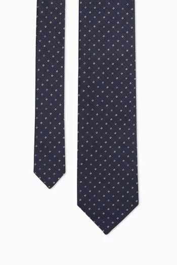 Geometric Tie in Silk