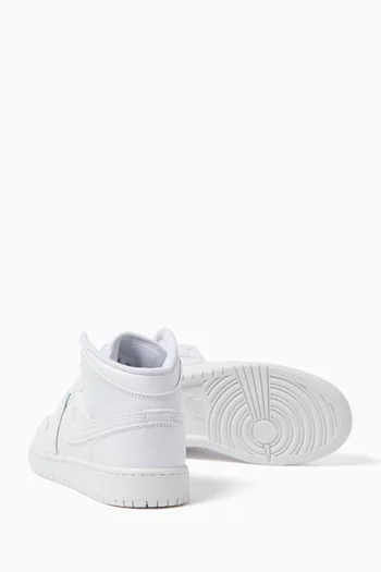 Jordan 1 Mid Sneakers