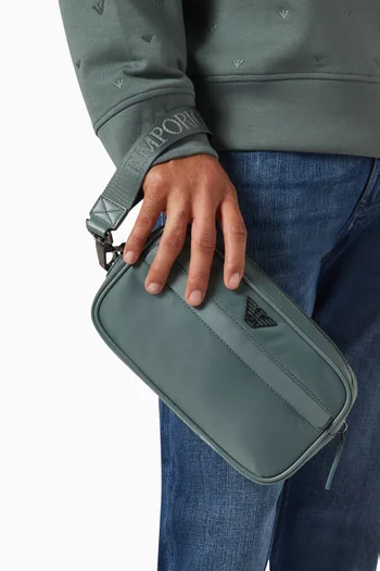 Eagle Logo Wash Bag in Nylon