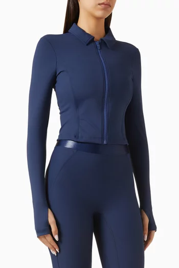 جاكيت لينا بقصة ضيقة هيروين سبورت × منى قطان